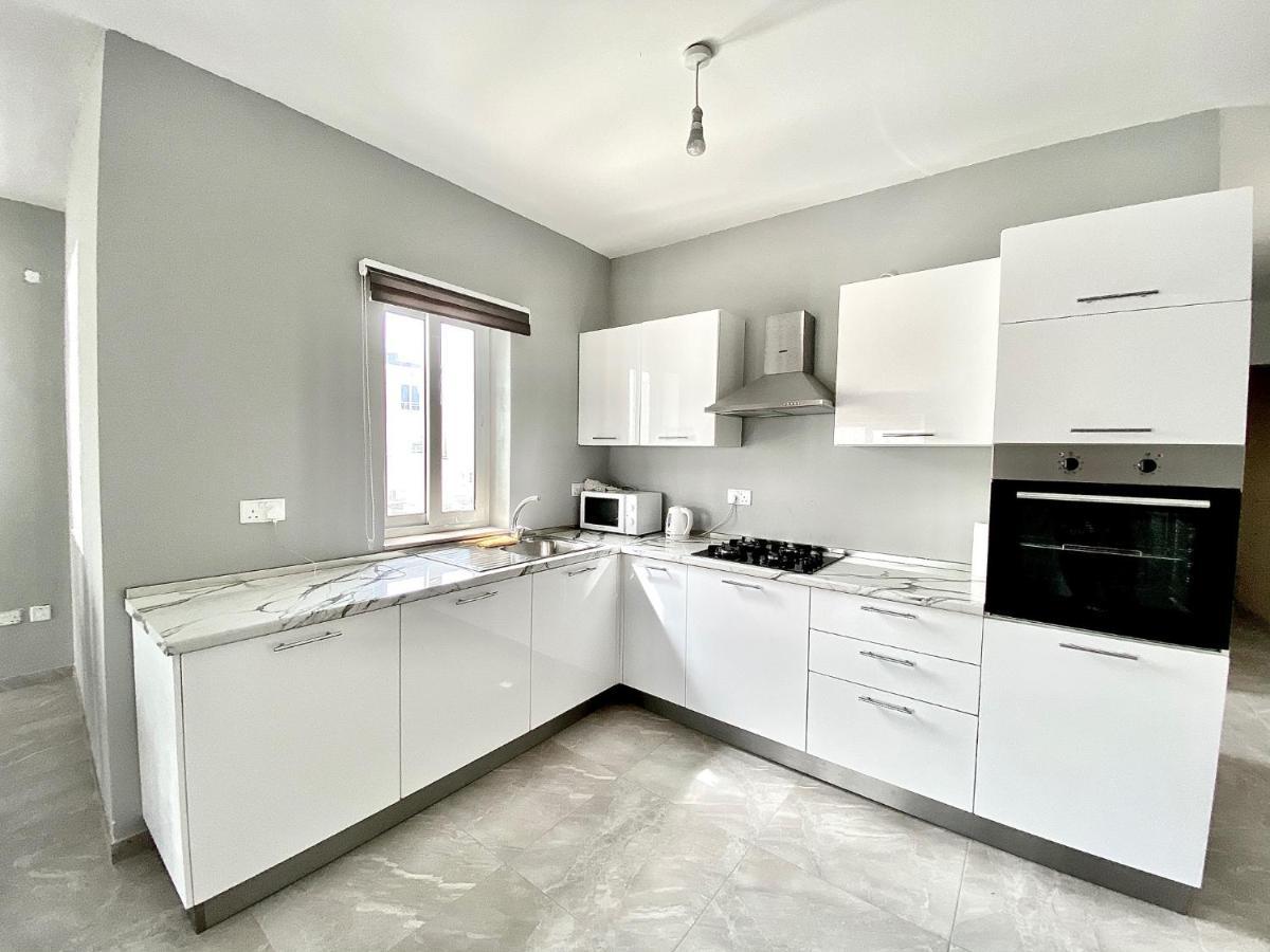 New Breeze Daire St. Paul's Bay Dış mekan fotoğraf