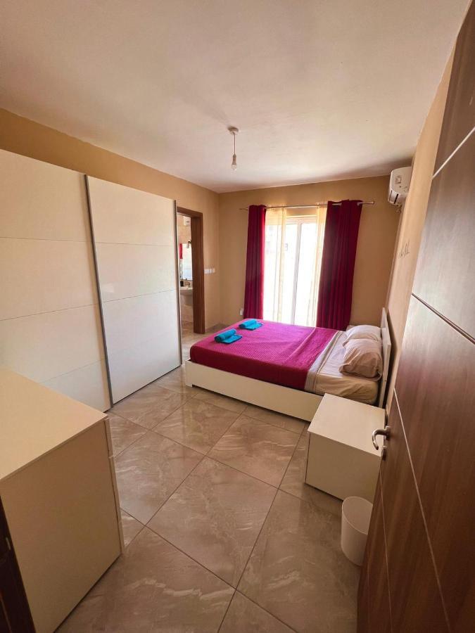 New Breeze Daire St. Paul's Bay Dış mekan fotoğraf